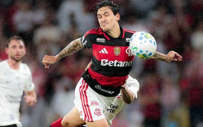 Paqueta abriu o placar para o Flamengo no início do segundo tempo Paqueta abriu o placar para o Flamengo no início do segundo tempo