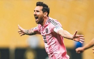 Messi se aproxima de Pelé em lista de artilheiros de gol de falta