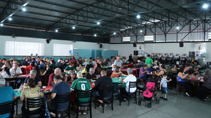 Produtores são homenageados em tradicional festa de Vinhedo