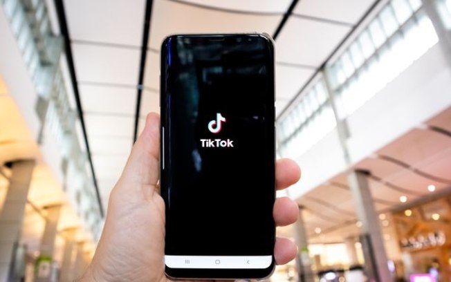 TikTok impulsiona vídeos na horizontal para competir com YouTube