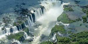 Passeio nas Cataratas do Iguaçu é suspenso após morte de turista