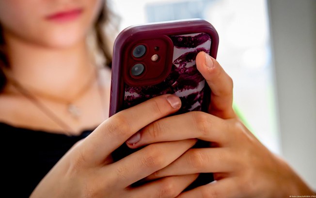Ao redor do mundo, 20 milhões de adolescentes por ano viram alvo de violência sexual facilitada pela tecnologia, estima o Unicef