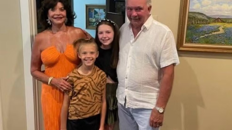 Irmãs mortas em enchente no Texas foram encontradas de mãos dadas