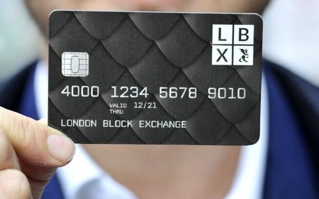 Quando alguém usar o “Dragoncard”, a LBX pagará o revendedor em libras primeiro e, em seguida, tomará o valor equivalente da carteira de criptomoedas do comprador
