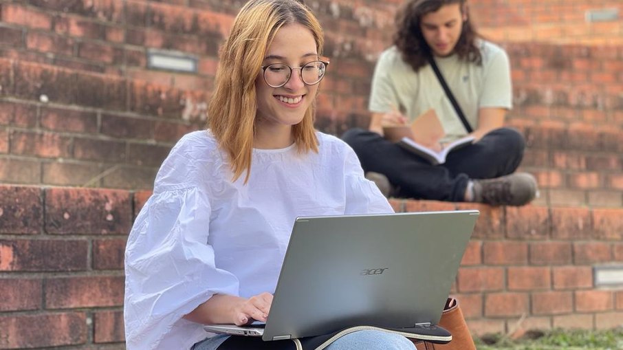 A brasileira Bárbara Tenório durante os estudos em Portugal