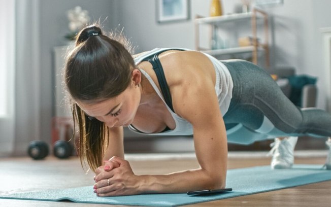 5 exercícios para fortalecer a lombar e reduzir as dores 5 exercícios para fortalecer a lombar e reduzir as dores