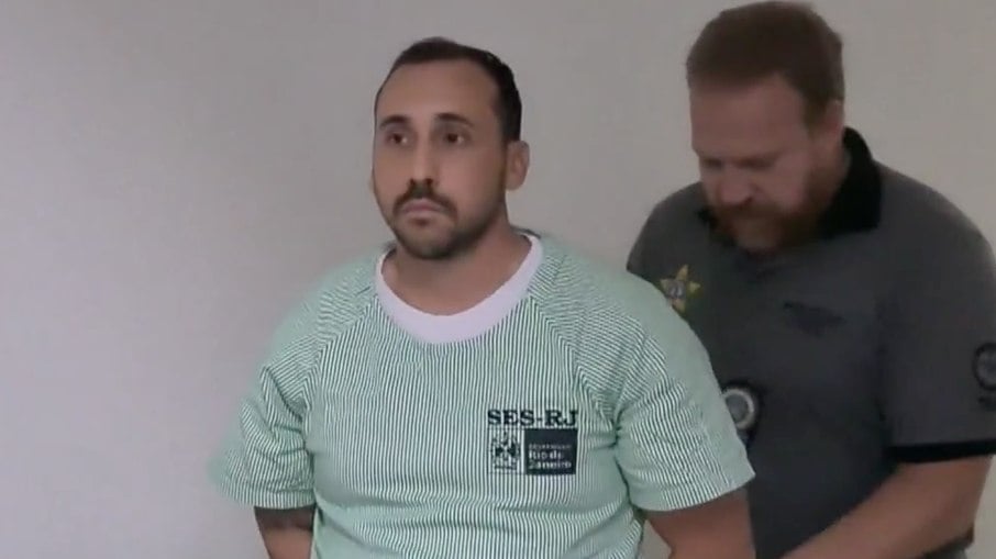 Médico anestesista Giovanni Bezerra, preso acusado de abusar de uma paciente