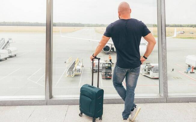 Sair do aeroporto para visitar a cidade é uma boa ideia, desde que você tenha tempo para voltar para a viagem de avião Sair do aeroporto para visitar a cidade é uma boa ideia, desde que você tenha tempo para voltar para a viagem de avião