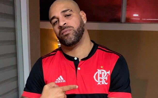Adriano Imperador exalta Flamengo e comenta relação com os rubro-negros: 'Me cobram até hoje'