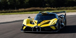 Último dos 40 Bugatti Bolide marca adeus ao motor W16