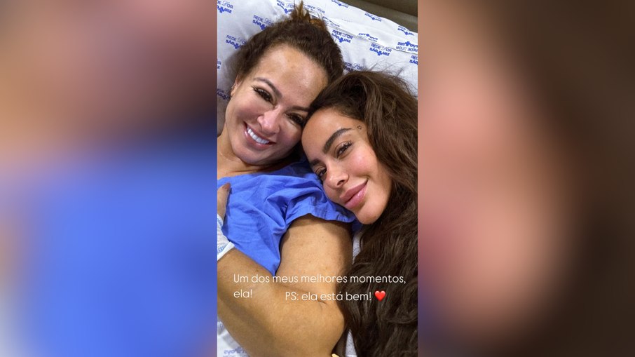 Rafaella Santos exibe registro ao lado da mãe internada Rafaella Santos exibe registro ao lado da mãe internada