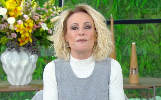 Ana Maria Braga dá bronca em equipe ao vivo: "Mostra lá"
