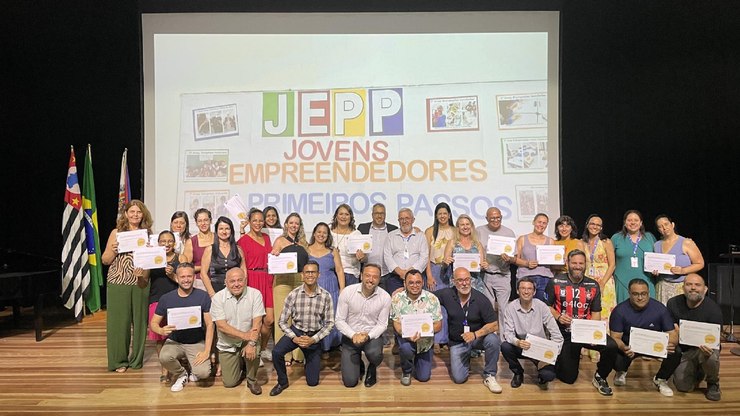 Itupeva recebe prêmios do Sebrae-SP