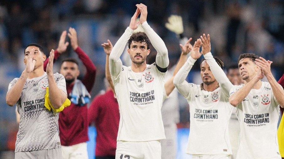 Torcida do Corinthians brinca e elege 9 ideal para Libertadores
