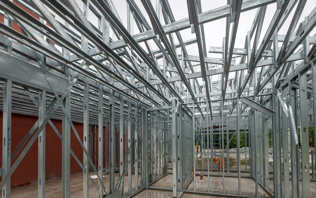 Steel Framing avança no Brasil como alternativa à alvenaria Steel Framing avança no Brasil como alternativa à alvenaria