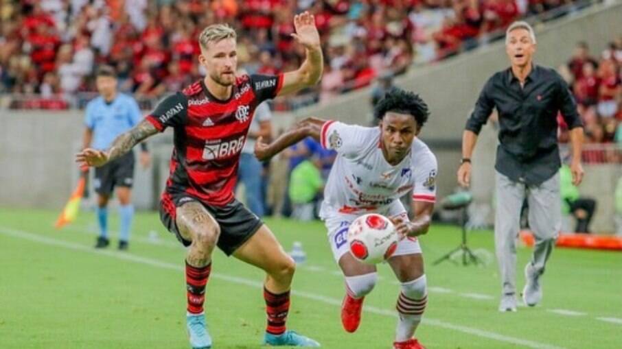 Lucas Oliveira se destacou no Campeonato Carioca atuando pelo Bangu