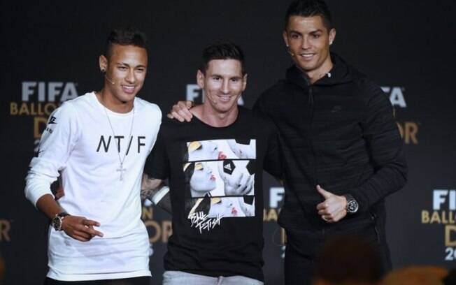 Messi, Cristiano Ronaldo e Neymar figuram no Top 5 de atletas mais bem pagos do mundo