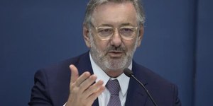 Número 2 do Desenvolvimento assume como ministro