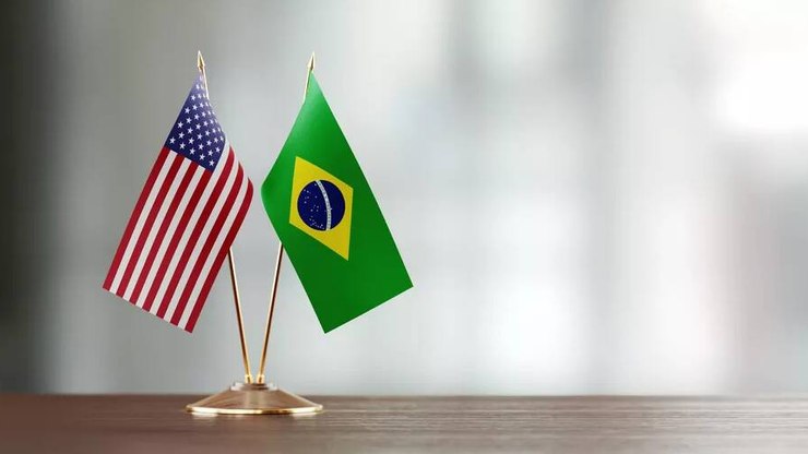 EUA%20classificam%20Mais%20M%C3%A9dicos%20como%20%22golpe%20diplom%C3%A1tico%22
