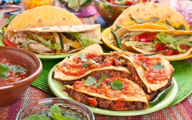 Tacos, chilli, guacamole e mais: a comida mexicana é uma das melhores para preparar e compartilhar com os amigos