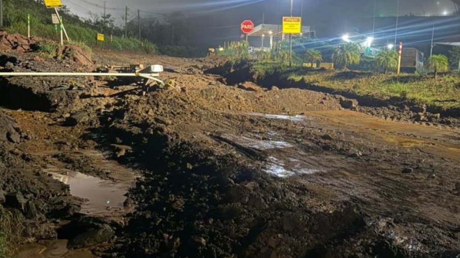 Extravasamento de água é registrado em mina da Vale Extravasamento de água é registrado em mina da Vale