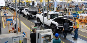 GM registra perda de US$ 7,1 bi e reduz ritmo dos elétricos