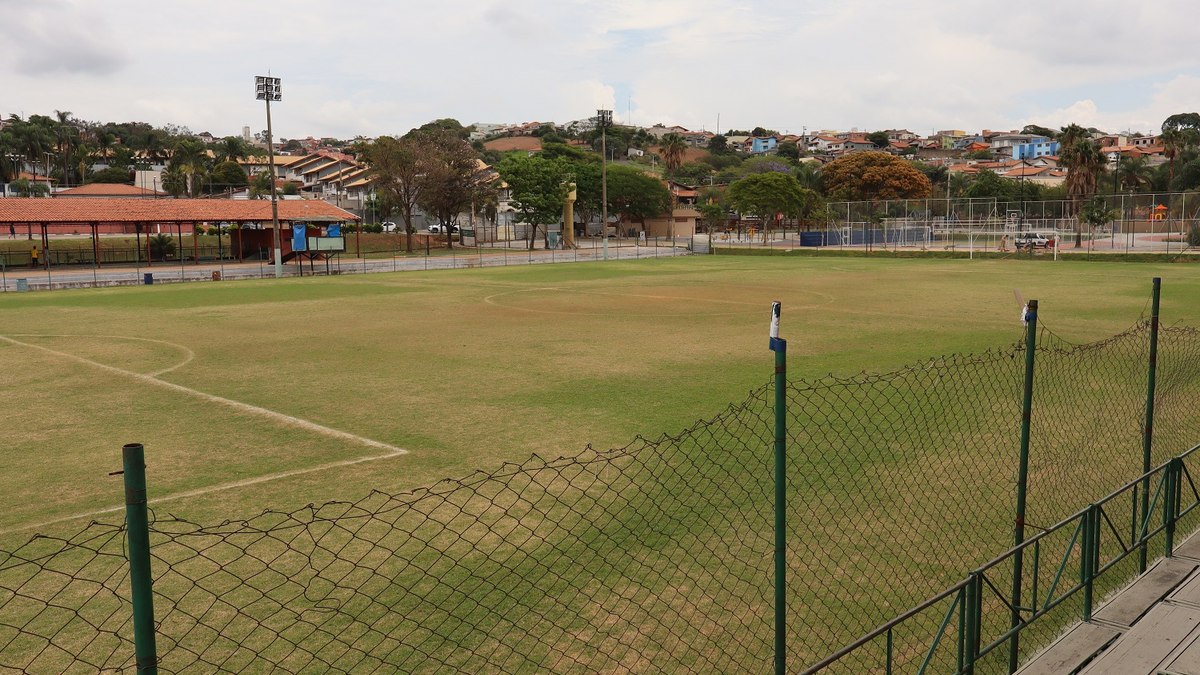 Finais no futebol agitam final de semana em Vinhedo