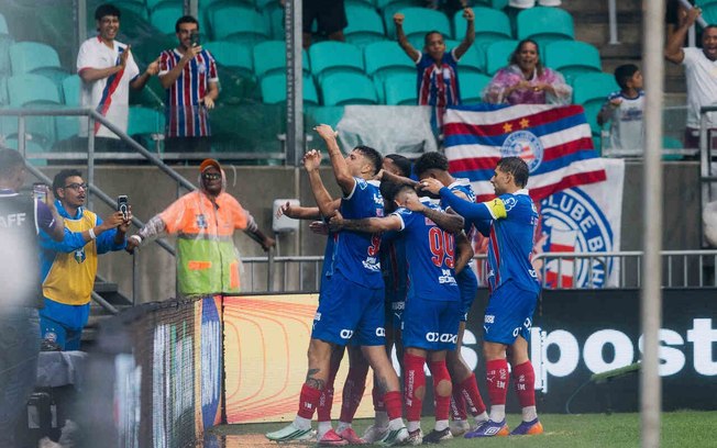 Erick Pulga se antecipa ao marcador e marca o segundo gol do Bahia