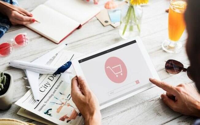 E-commerce de moda feminina cresceu 52% em 2020