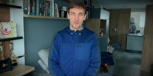 Leo Lins ironiza câncer de fã e reacende polêmica com Preta Gil