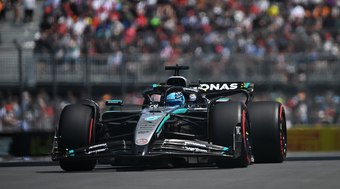 F1%3A%20Russell%20faz%20a%20pole%20e%20Bortoleto%20larga%20em%2016%C2%BA