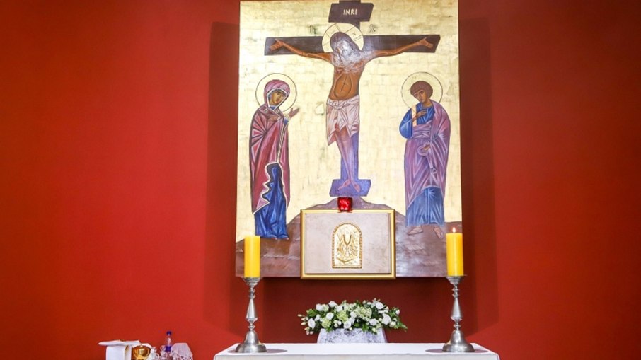 Ícone restaurado na Capela da Santa Casa de Vinhedo