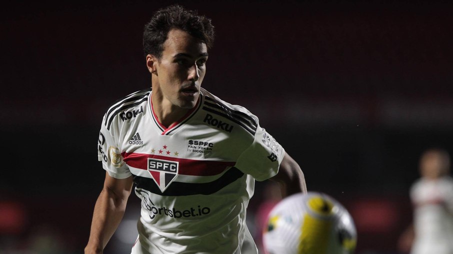 Igor Gomes tem futuro indefinido no São Paulo Igor Gomes tem futuro indefinido no São Paulo