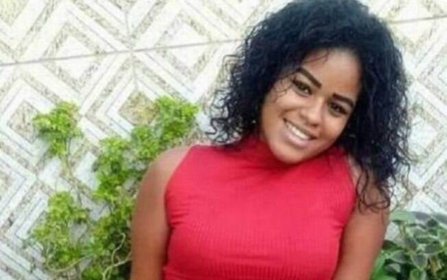 Maiara Oliveira da Silva, de 20 anos, foi baleada na manhã desta terça-feira (28)