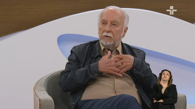 Roberto%20Menescal%20fala%20de%20Xuxa%2C%20Lu%C3%ADsa%20Sonza%20e%20IA%20no%20%22Roda%20Viva%22