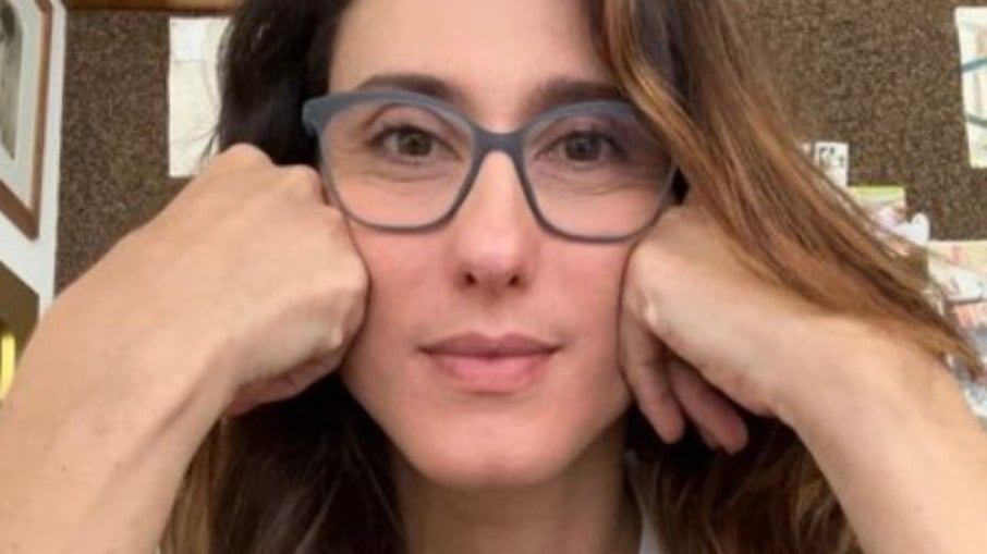 Paola Carosella publica foto rara ao lado da filha: 'Me dá saudades'