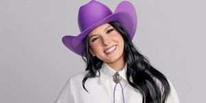 Cartomante diz que Ana Castela "gosta de mulheres"