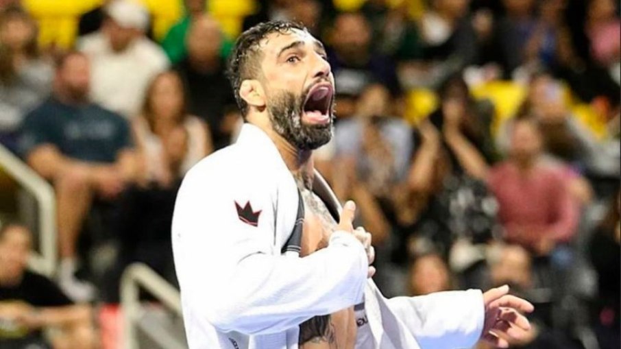 Leandro Lo, campeão mundial de jiu-jítsu, foi morto com tiro na cabeça durante show em São Paulo