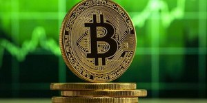 Bitcoin atinge maior valor da história: é hora de investir?