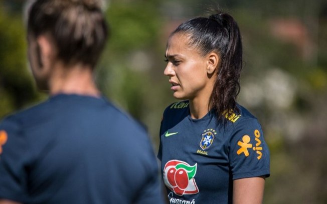 Conheça Kathellen Sousa, zagueira convocada por Pia Sundhage para Copa América 2022 Conheça Kathellen Sousa, zagueira convocada por Pia Sundhage para Copa América 2022