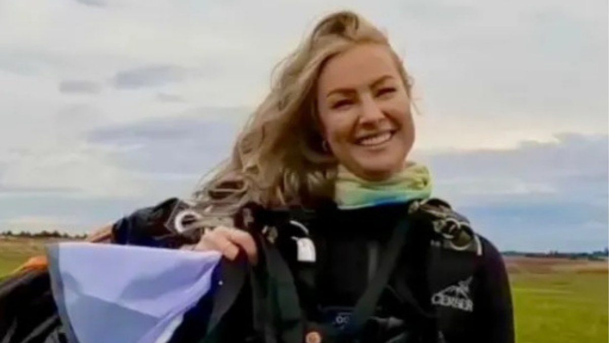 Paraquedista desliga o próprio equipamento e morre Paraquedista desliga o próprio equipamento e morre