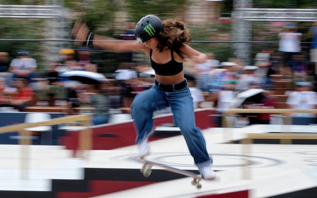 Rayssa Leal conquista seu segundo título mundial em skate street