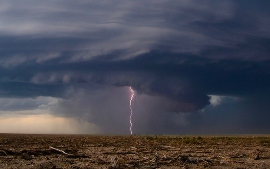 Tempestades e tornados: como surgem e quais riscos representam?