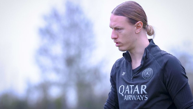 Herói contra o Flamengo fraturou a mão durante a final, diz PSG