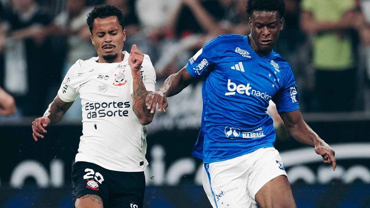 Diniz%20rebate%20cr%C3%ADticas%20e%20sonha%20com%20Depay%20no%20Corinthians