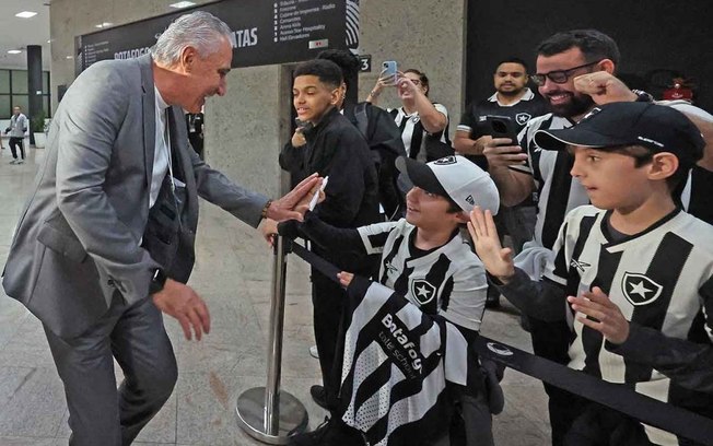 Tite é o novo técnico do Botafogo Tite é o novo técnico do Botafogo