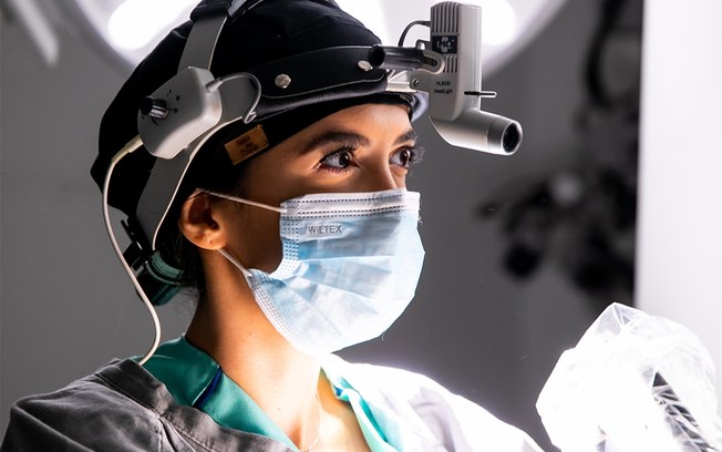 Médica otorrino explica sobre rinoplastia funcional e segura
