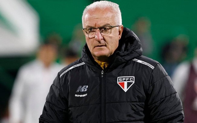 São Paulo chegou a 10 rodadas sem vitória no Brasileirão