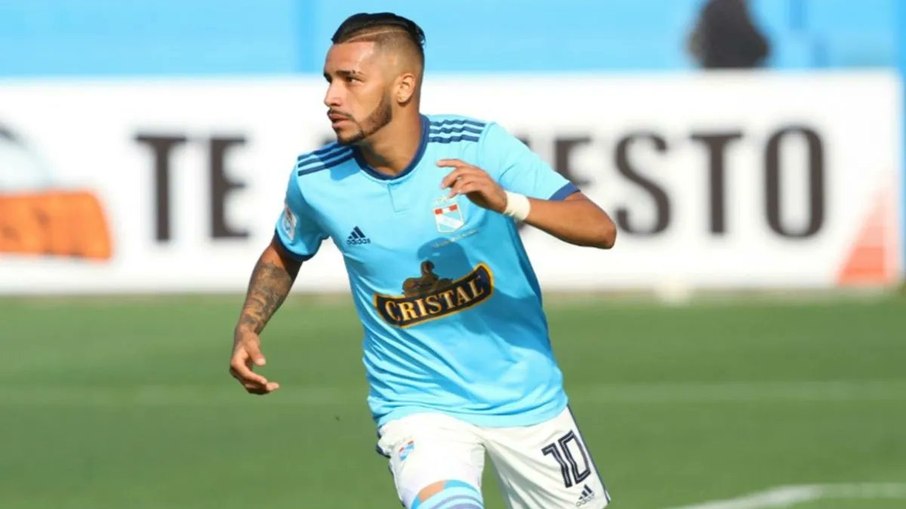 O Sporting Cristal foi um dos clubes que Patricio Arce defendeu 