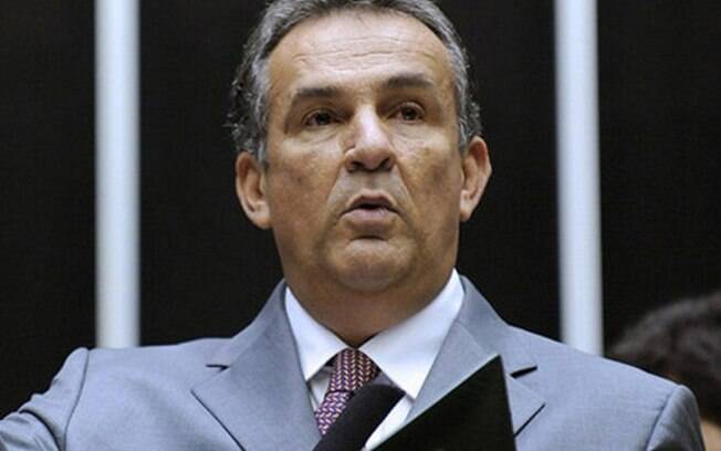 Ex-senador Luiz Otavio Campos teve prisão preventiva pedida